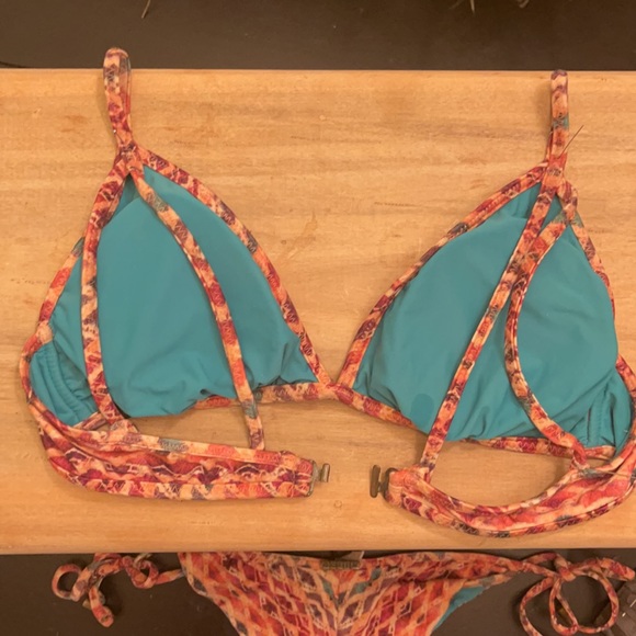 Sofia by Vix swimwear set - Picture 2 of 4